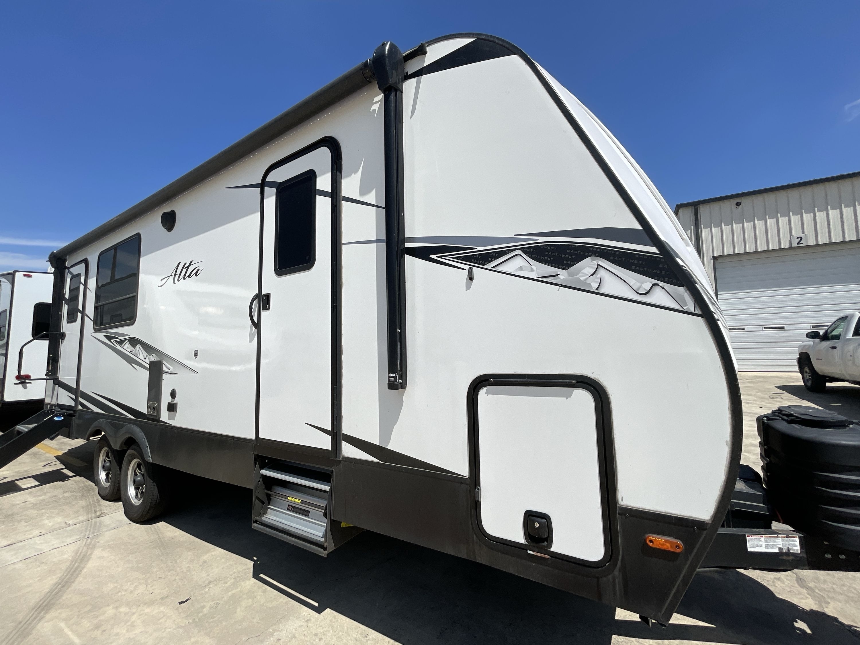 2024 East To West ALTA 2350KRK RV