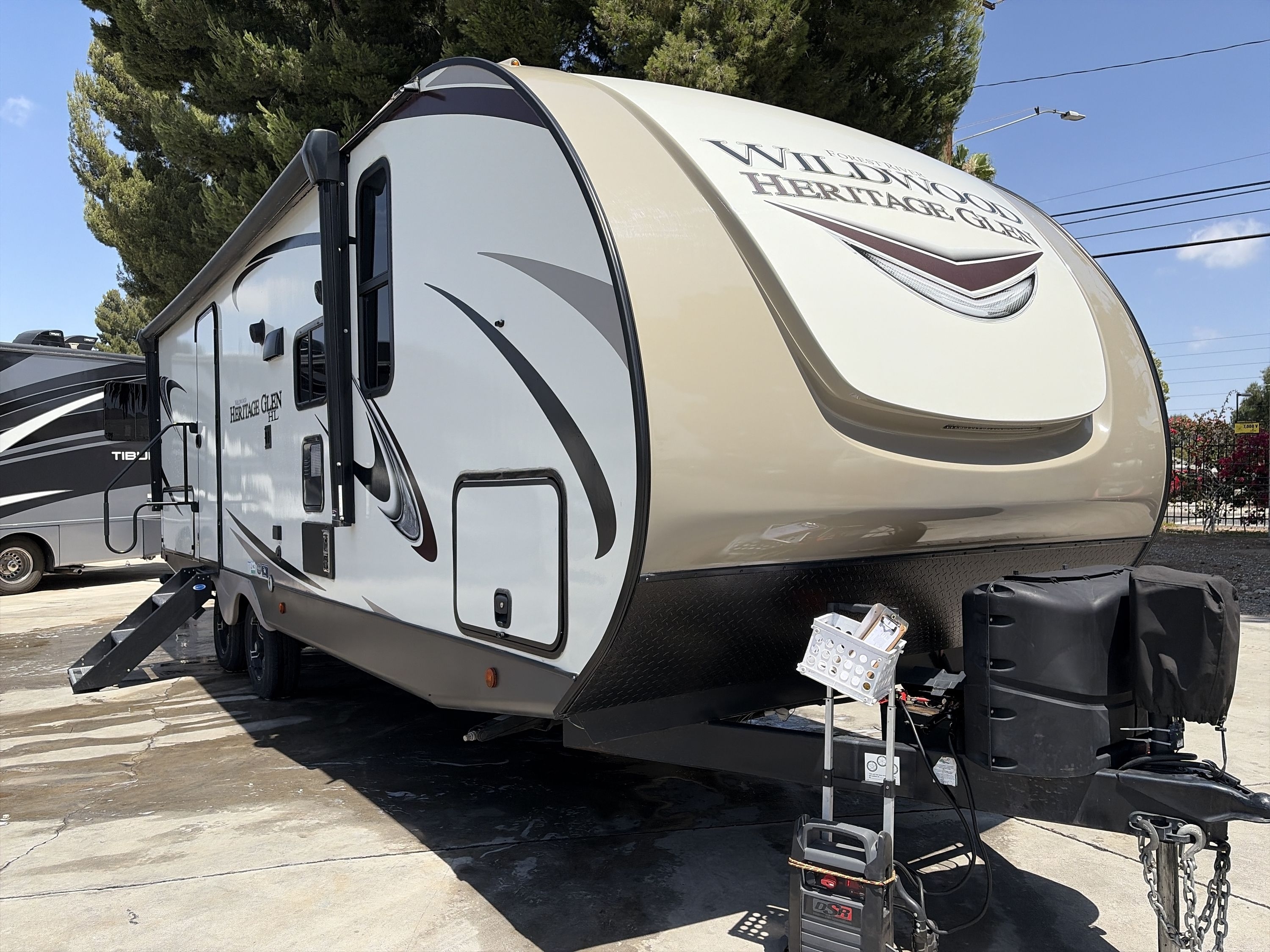 2021 Forest River WILDWOOD HERITAGE GLEN 23BHHL RV