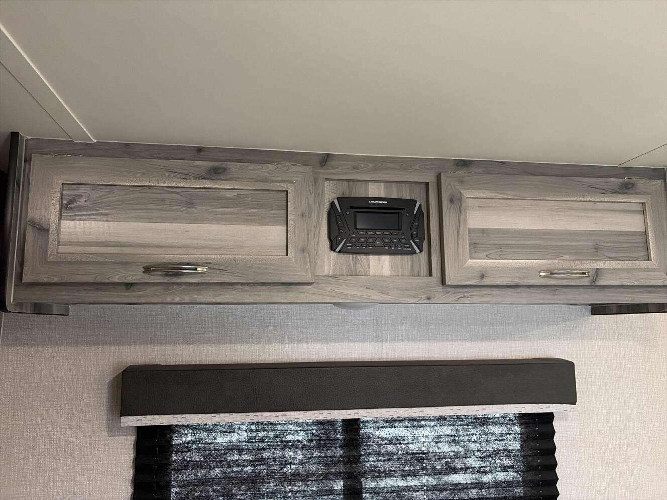 A photo of this 2022 Chinook DREAM 178QB