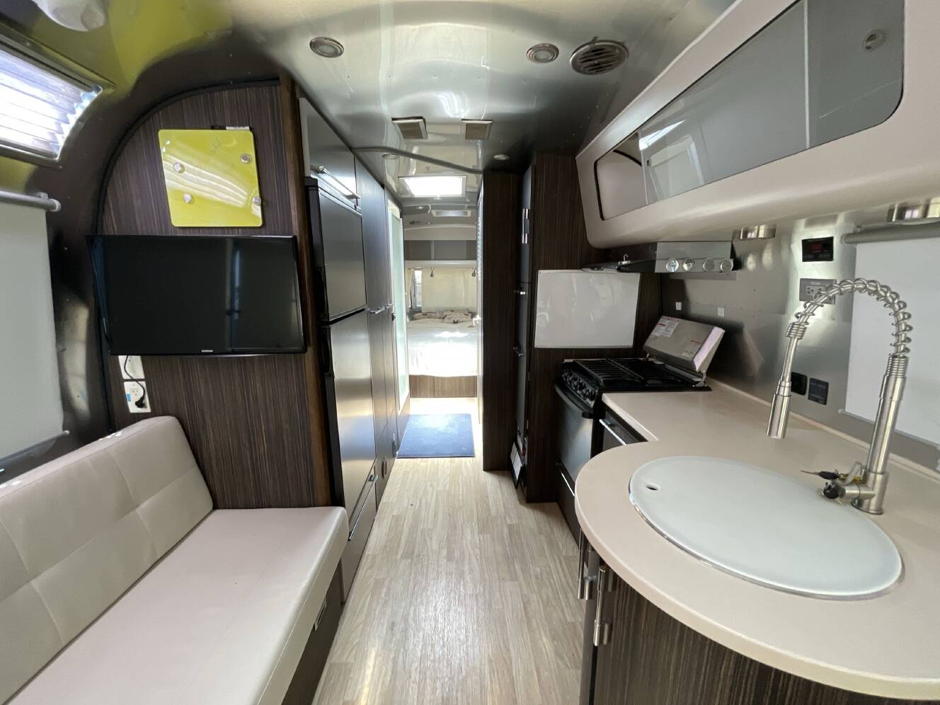 A photo of this 2016 Airstream INTERNATIONAL SERENITY 27FB