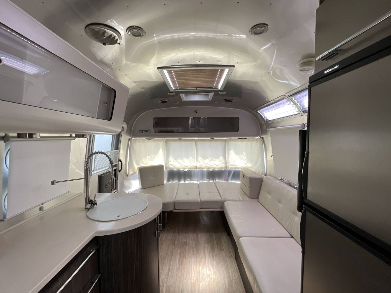 A photo of this 2016 Airstream INTERNATIONAL SERENITY 27FB