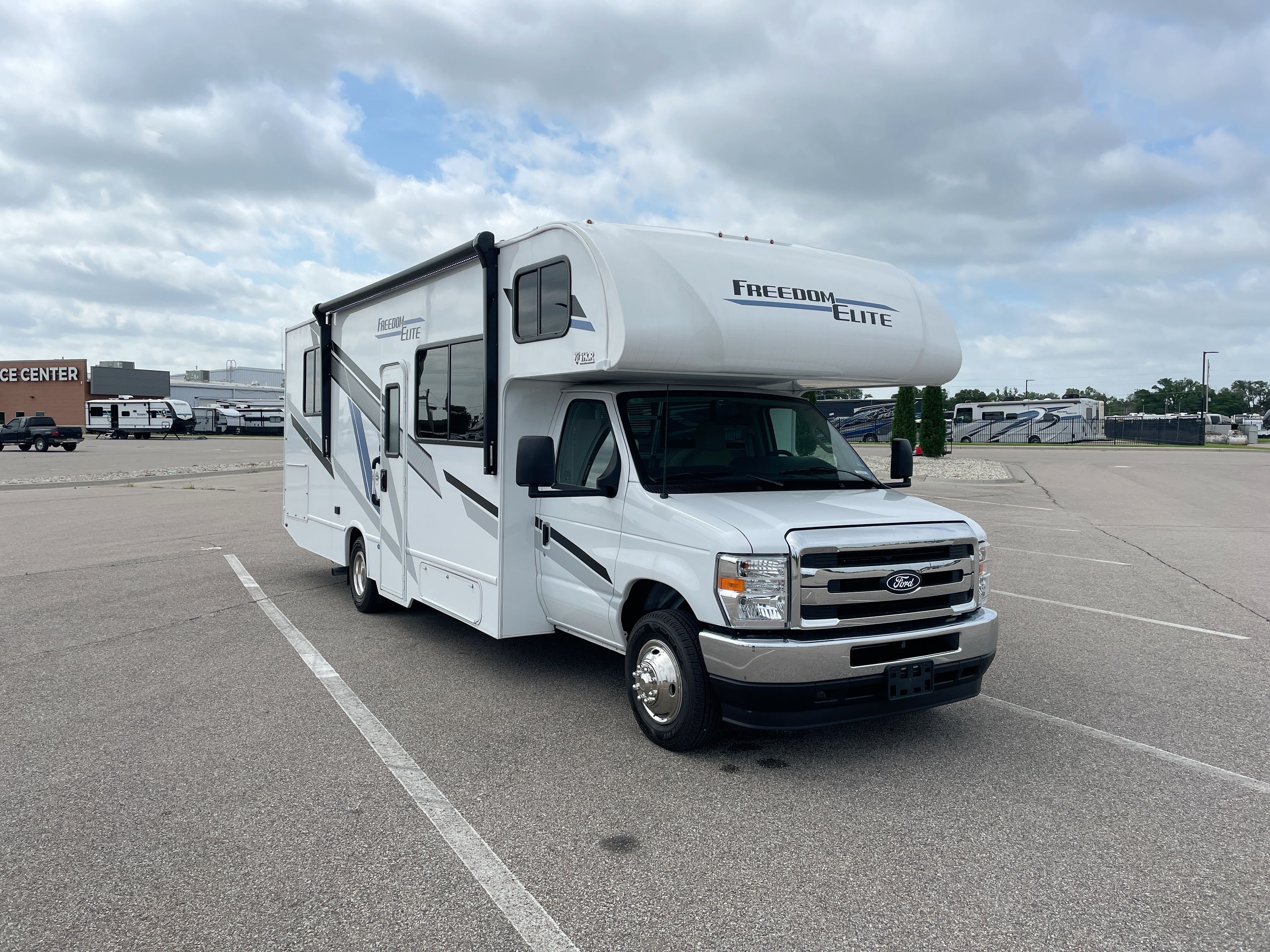2026 Thor FREEDOM ELITE 28HZ RV