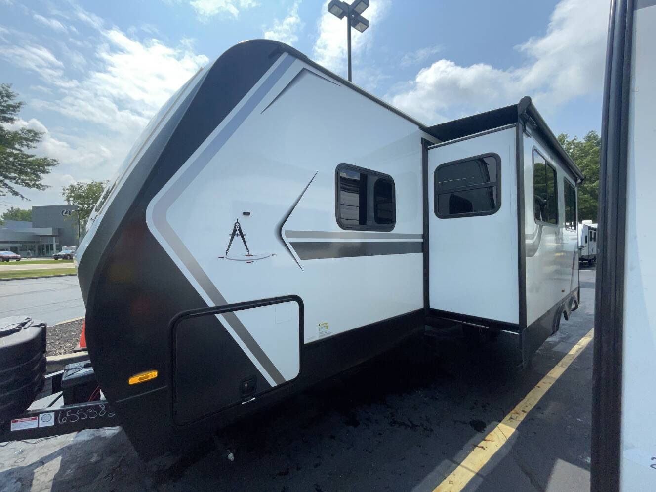 A photo of this 2026 Grand Design IMAGINE 2800BH