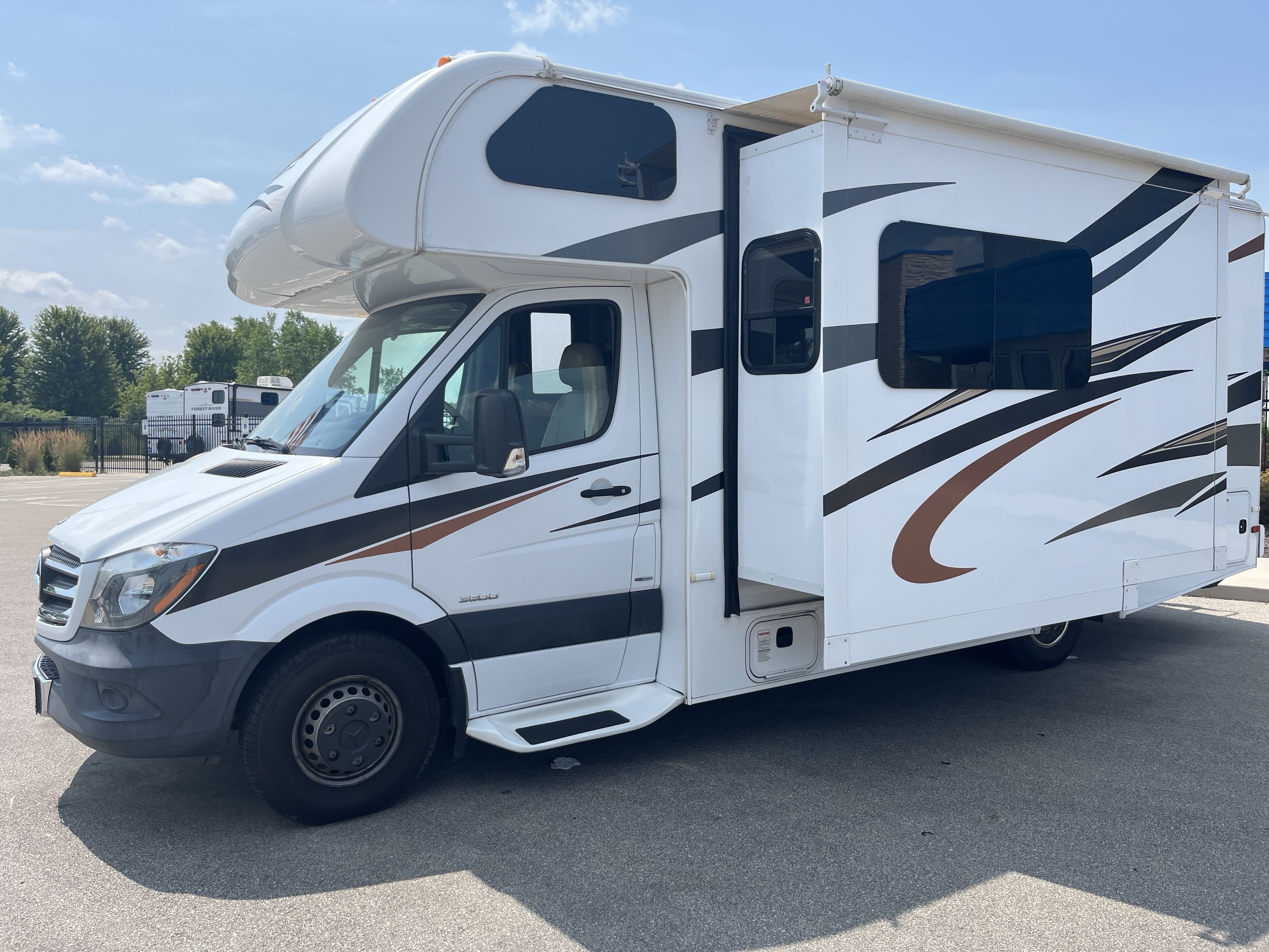 2015 Forest River SOLERA 24S in oshkosh WI