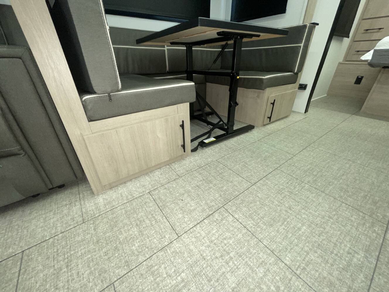 A photo of this 2026 Grand Design IMAGINE 2800BH