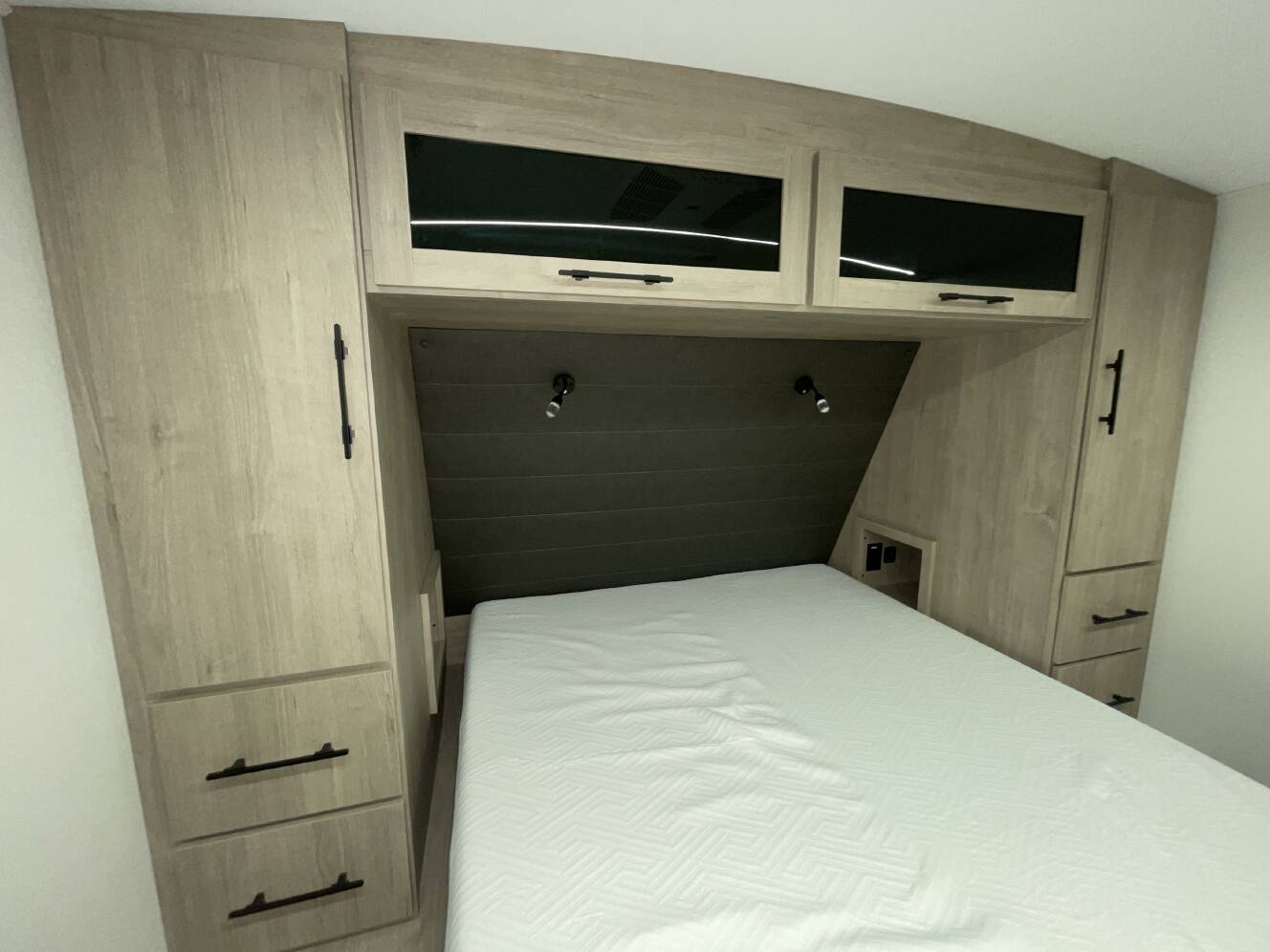 A photo of this 2026 Grand Design IMAGINE 2800BH