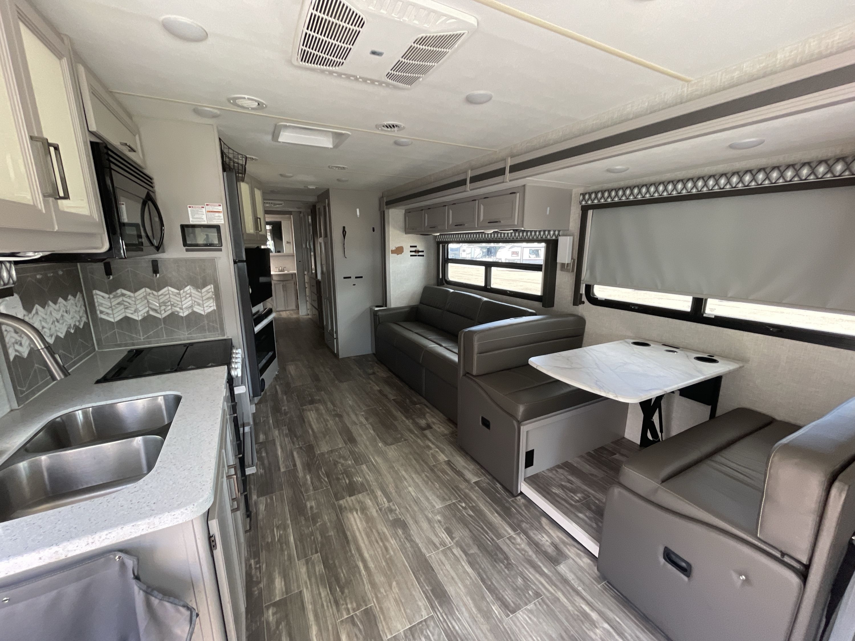 2023 Thor HURRICANE 35M in jacksonville FL