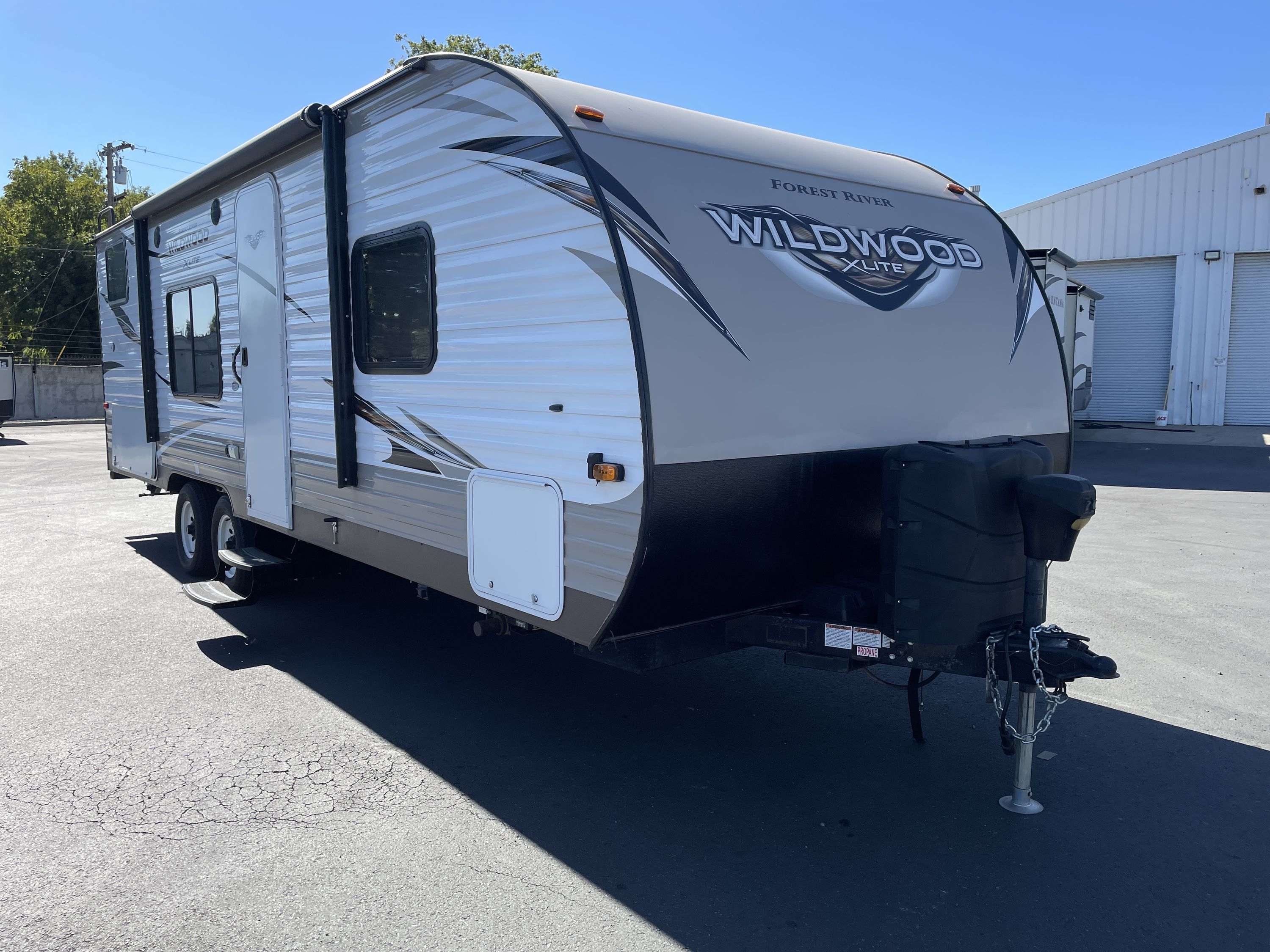 2018 Forest River WILDWOOD X-LITE 261BHXL in anderson CA