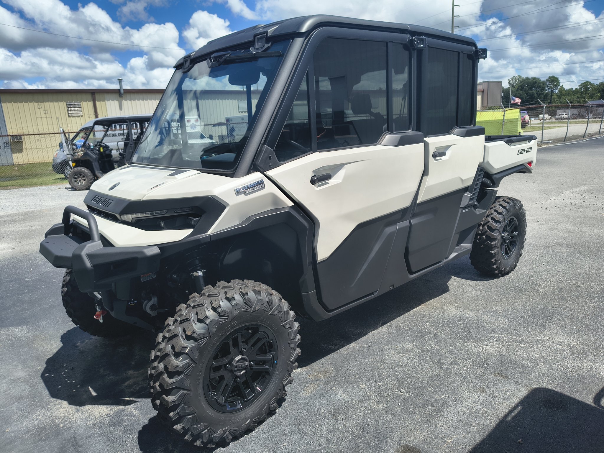 2026 Can-Am Defender MAX Limited HD11 UTV/Utility ATV