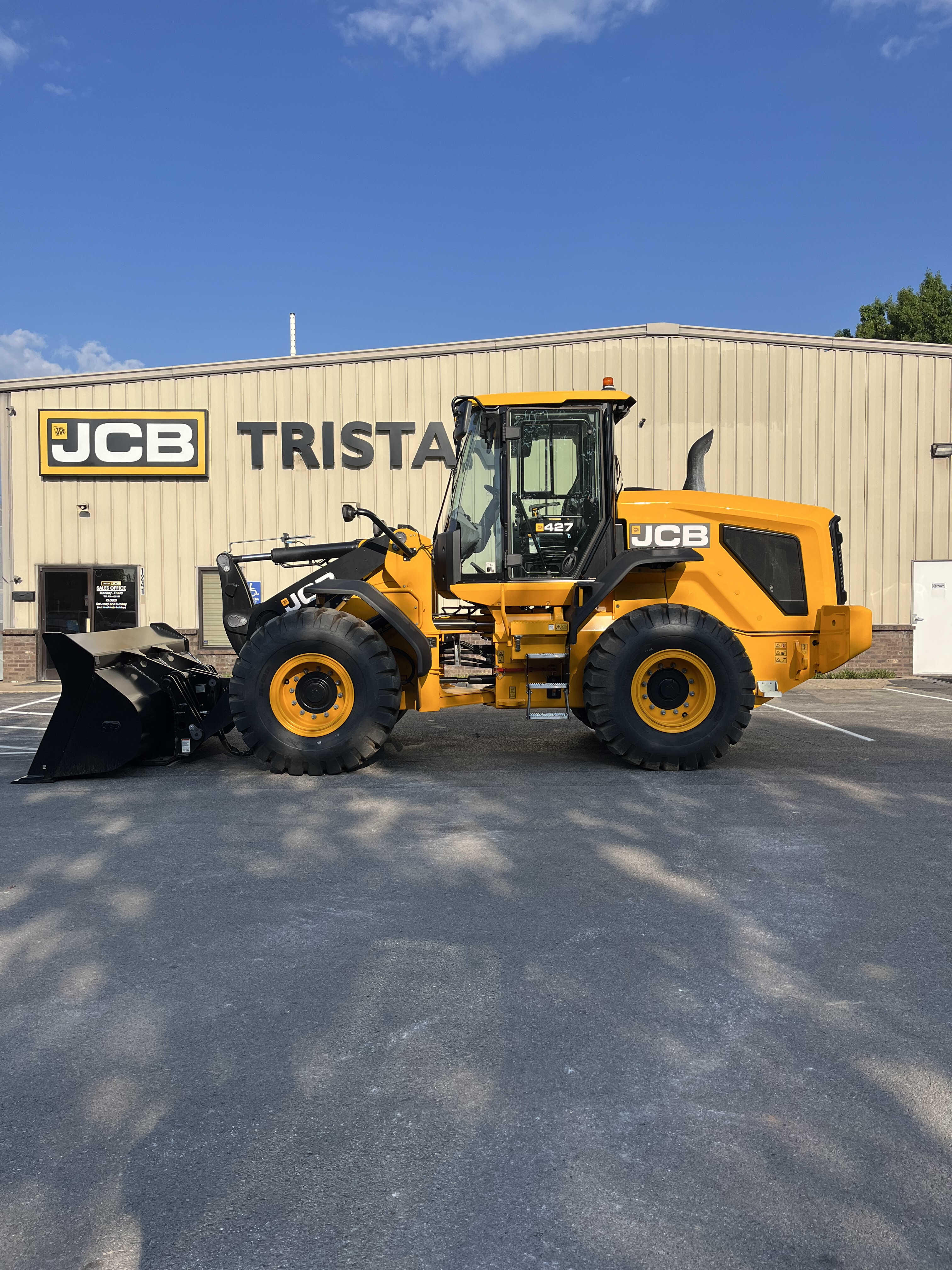 2026 JCB 427 in Murfreesboro, TN