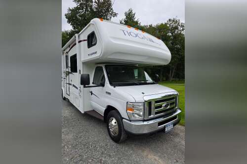 2009 Fleetwood TIOGA RANGER 31N in mont NY