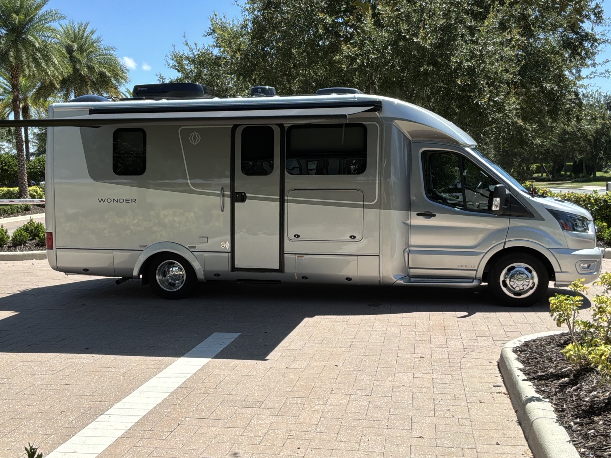 2025 Leisure Travel WONDER 24MBL in bradenton FL