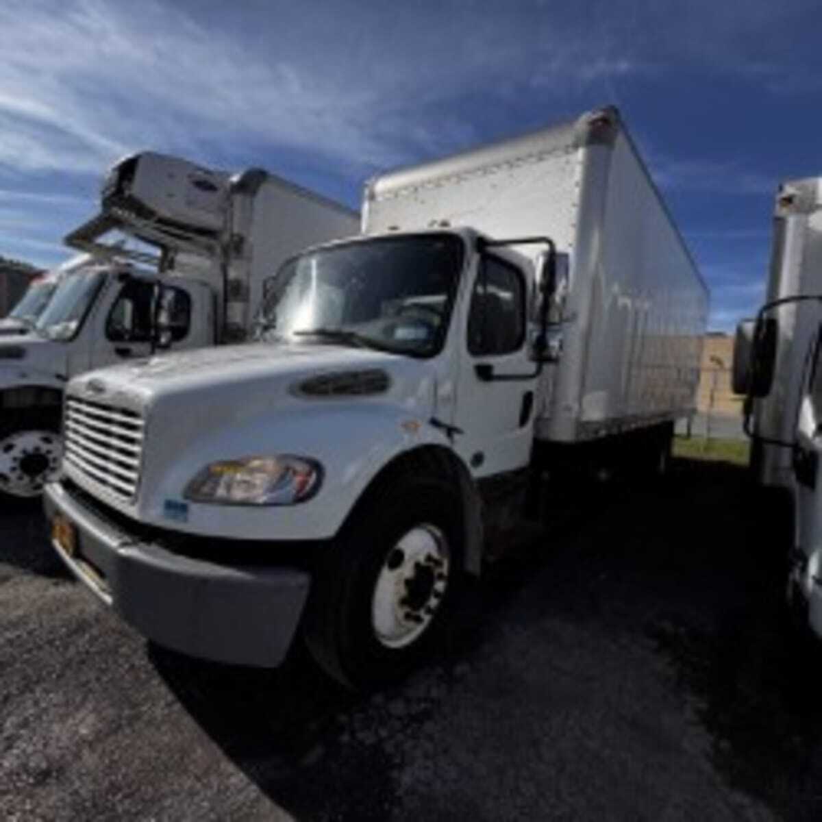 2019 FREIGHTLINER BUSINESS CLASS M2 106 in Hampton, VA
