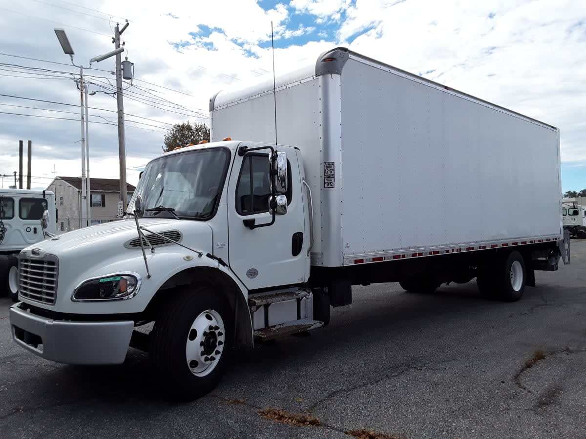 2019 FREIGHTLINER BUSINESS CLASS M2 106 in Allentown, PA