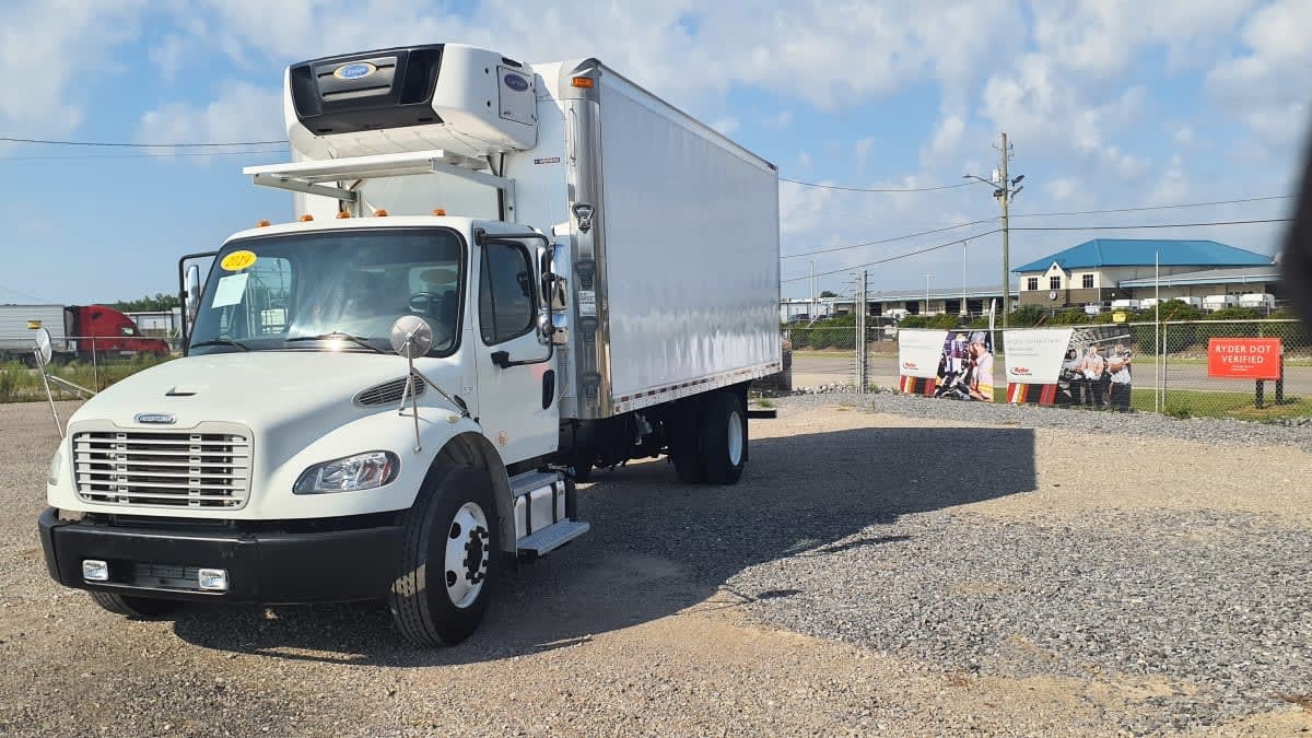 2019 FREIGHTLINER BUSINESS CLASS M2 106 in Birmingham, AL