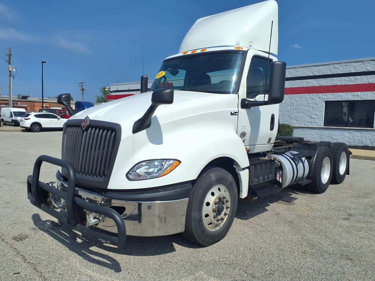 2020 INTERNATIONAL LT625 DAYCAB T/A in Cleveland, OH