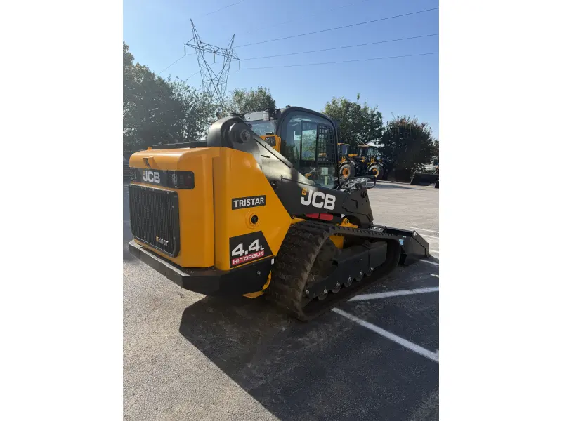 2026 JCB 400T