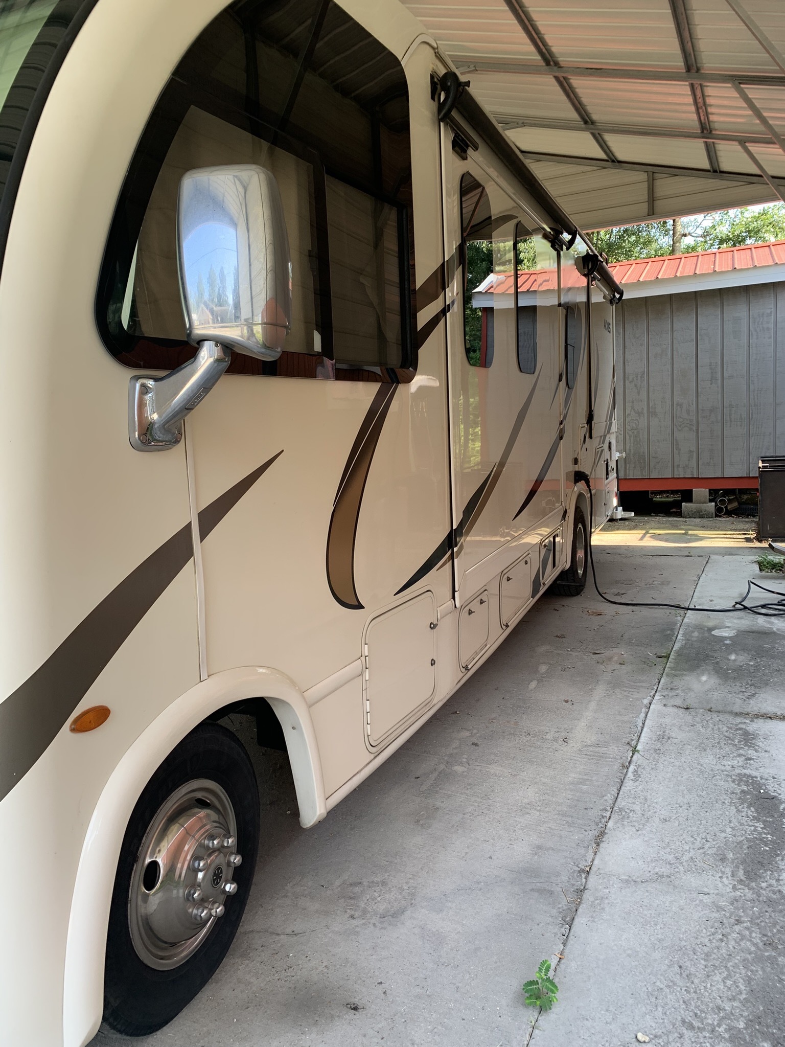 2018 Thor Motor Coach AXIS 27.7 in robert LA