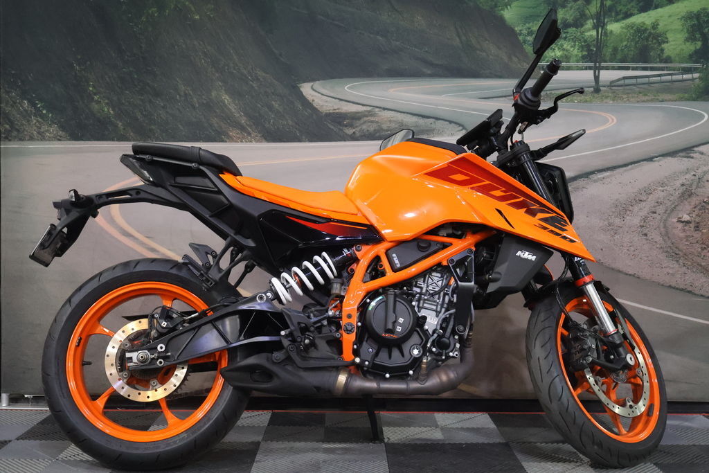2024 KTM 390 Duke DUKE in Chatsworth, CA
