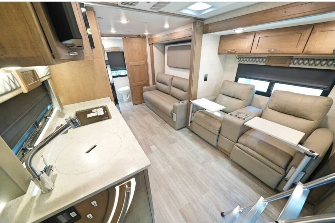2022 Tiffin Motorhomes WAYFARER 25 RW in fort myers FL