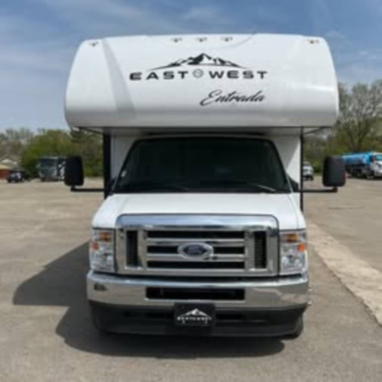 A photo of this 2024 East To West ENTRADA 3100 FB