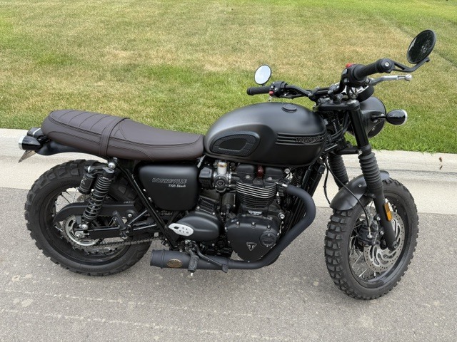 2024 Triumph BONNEVILLE T120 BLACK STEALTH EDITION BLACK STEALTH EDITION in Haslett, MI
