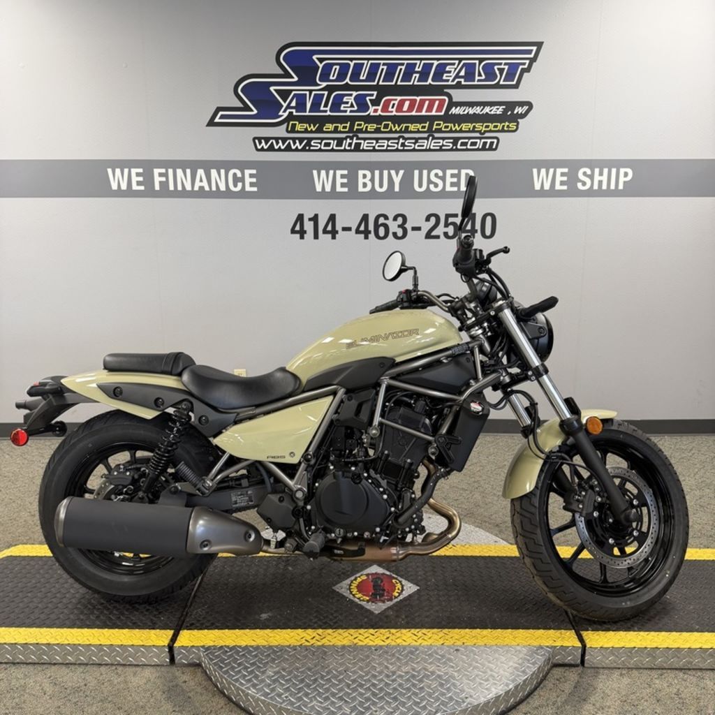 2025 Kawasaki Eliminator® ABS ABS in Milwaukee, WI