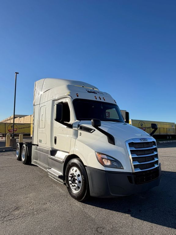 2019 Freightliner Cascadia in Linden, NJ