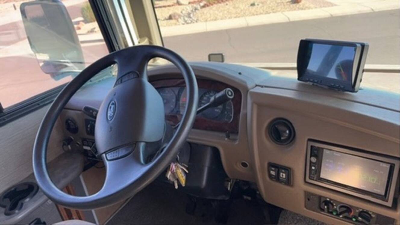 A photo of this 2016 Fleetwood STORM 32V
