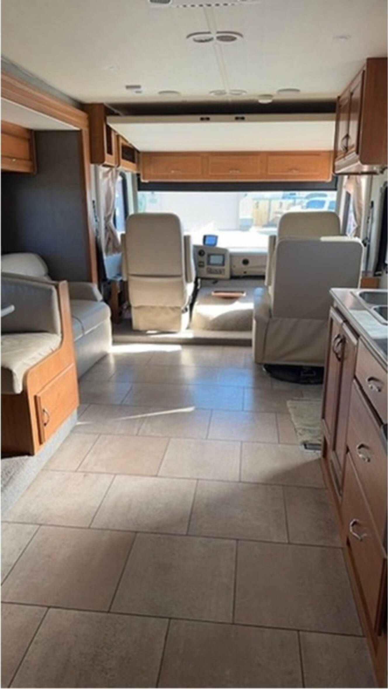 A photo of this 2016 Fleetwood STORM 32V