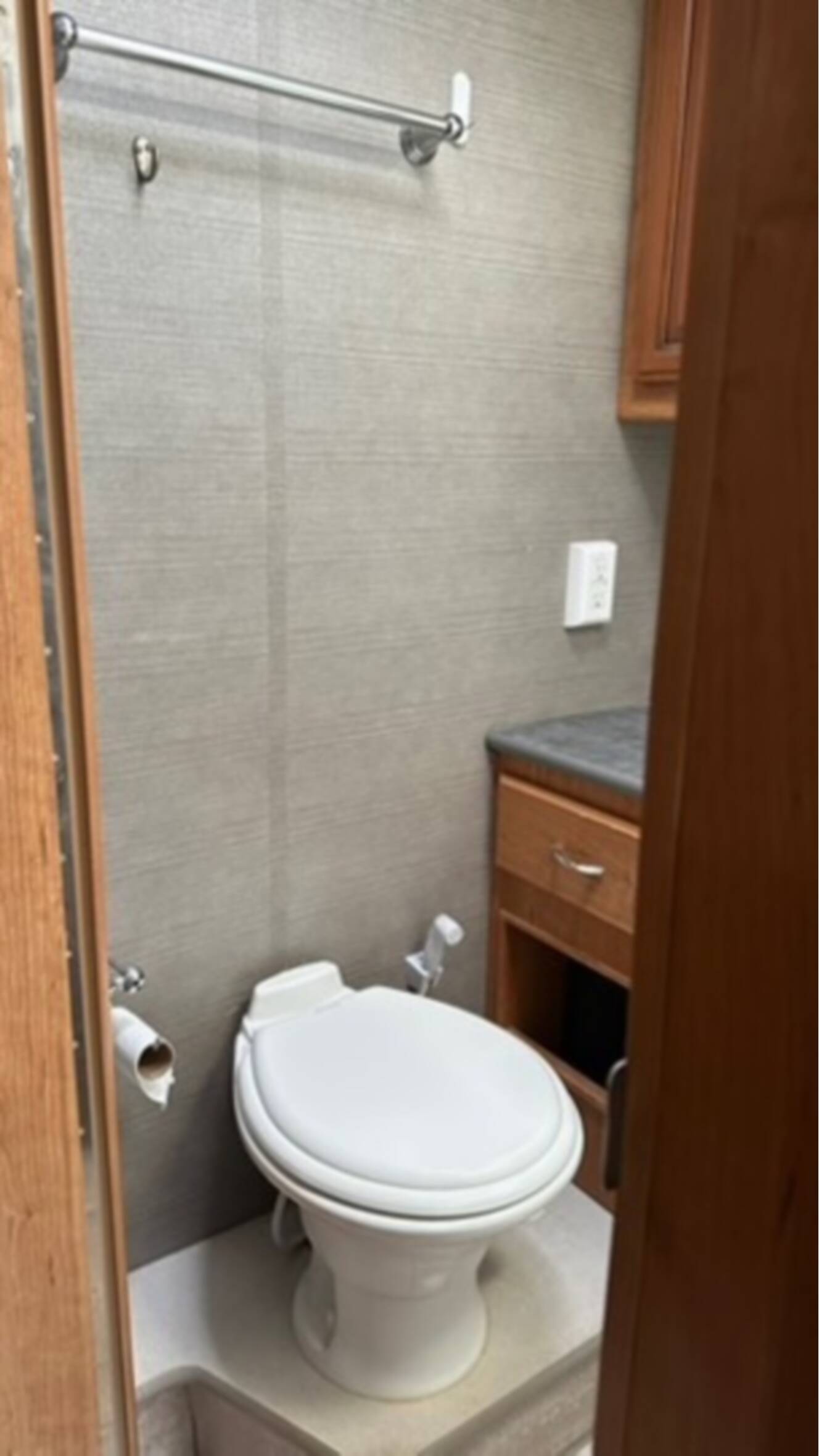 A photo of this 2016 Fleetwood STORM 32V