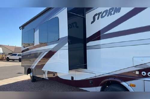 2016 Fleetwood STORM 32V in sun city AZ