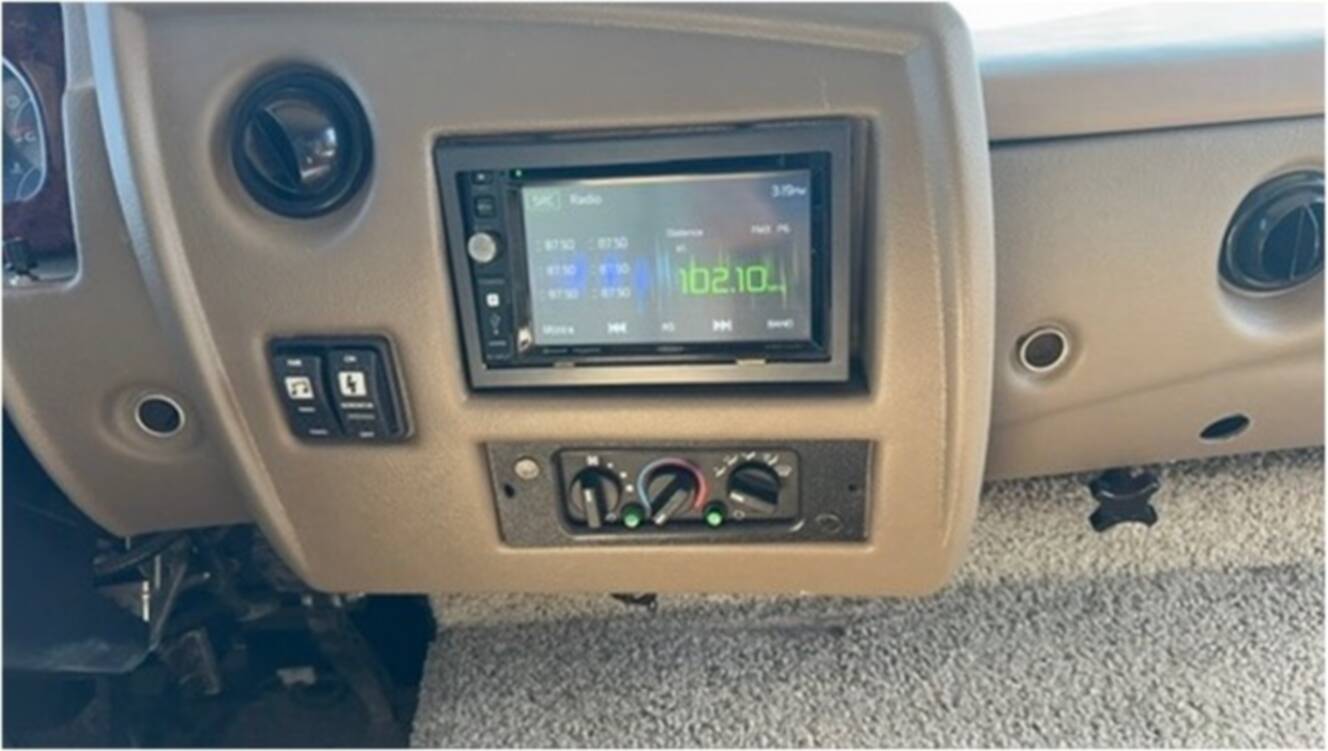 A photo of this 2016 Fleetwood STORM 32V