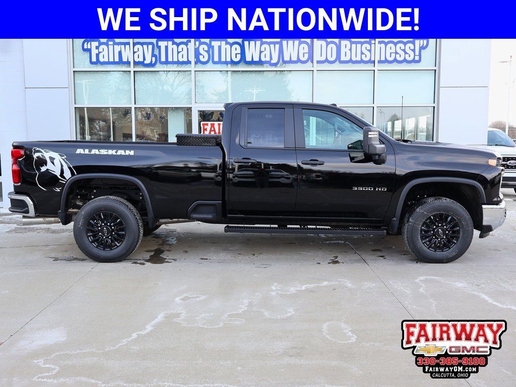 2026 CHEVROLET Silverado 3500HD in East Liverpool, OH