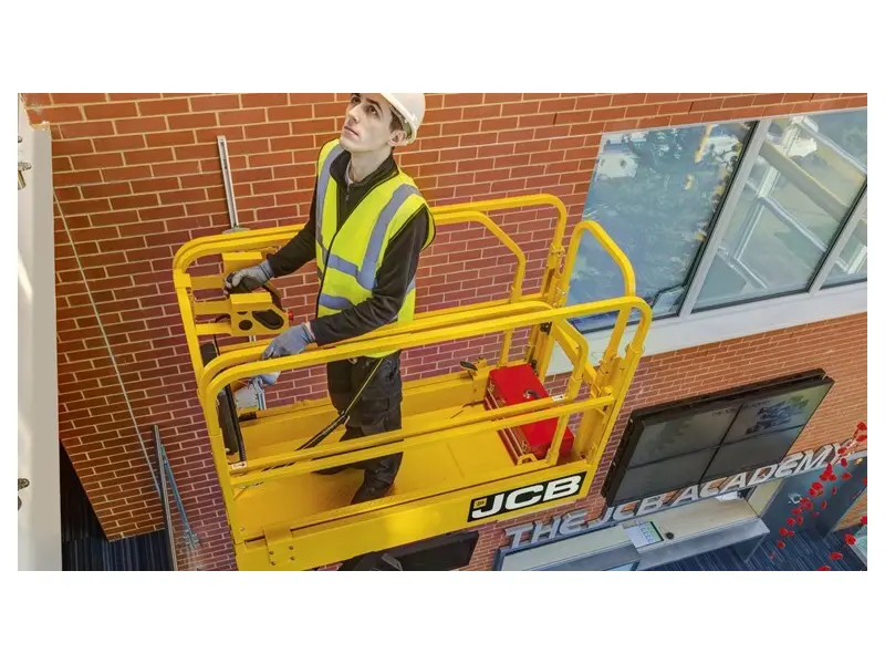2024 JCB S1932E