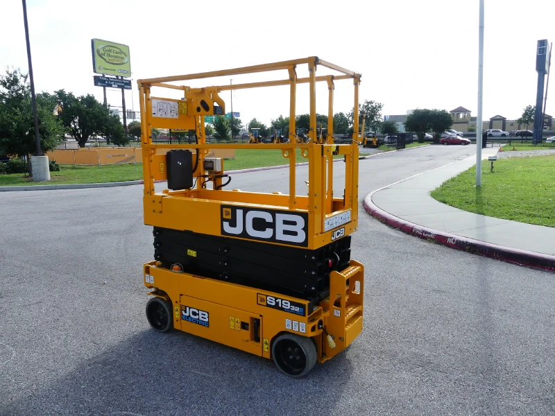 2024 JCB S1932E