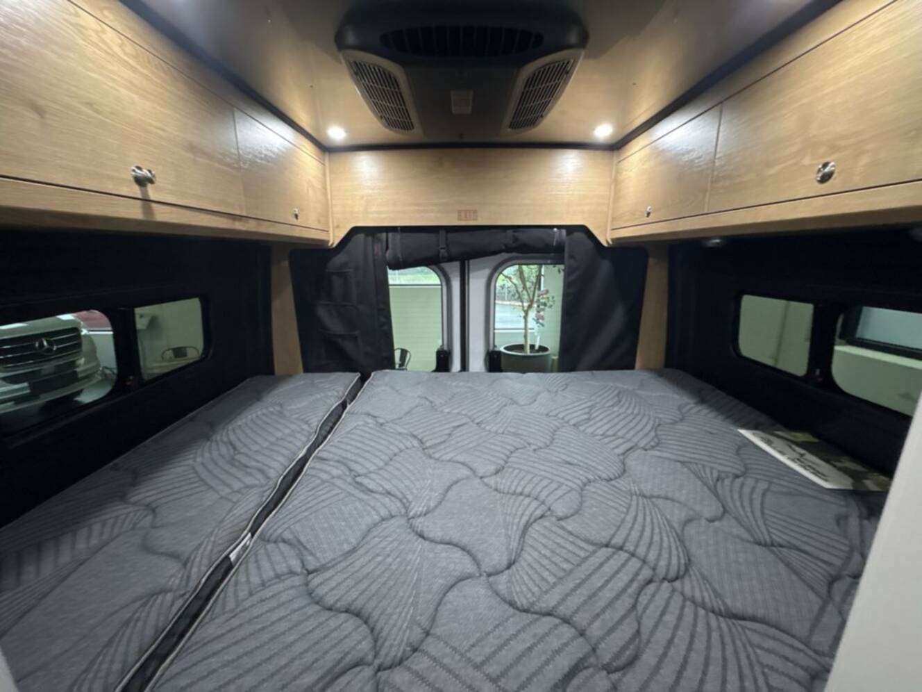 A photo of this 2025 Airstream Rangeline BASE PT