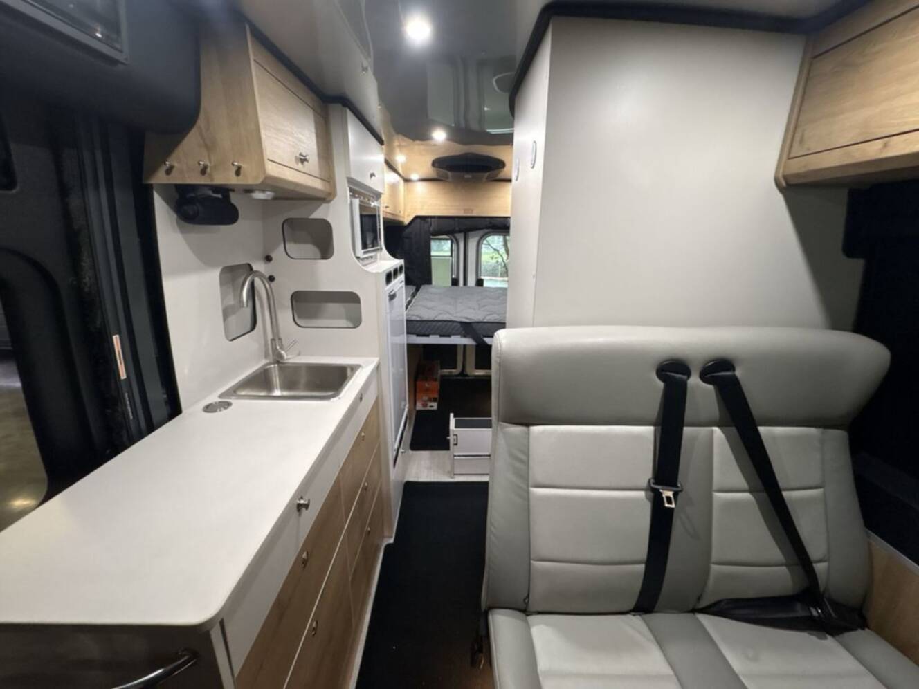 A photo of this 2025 Airstream Rangeline BASE PT