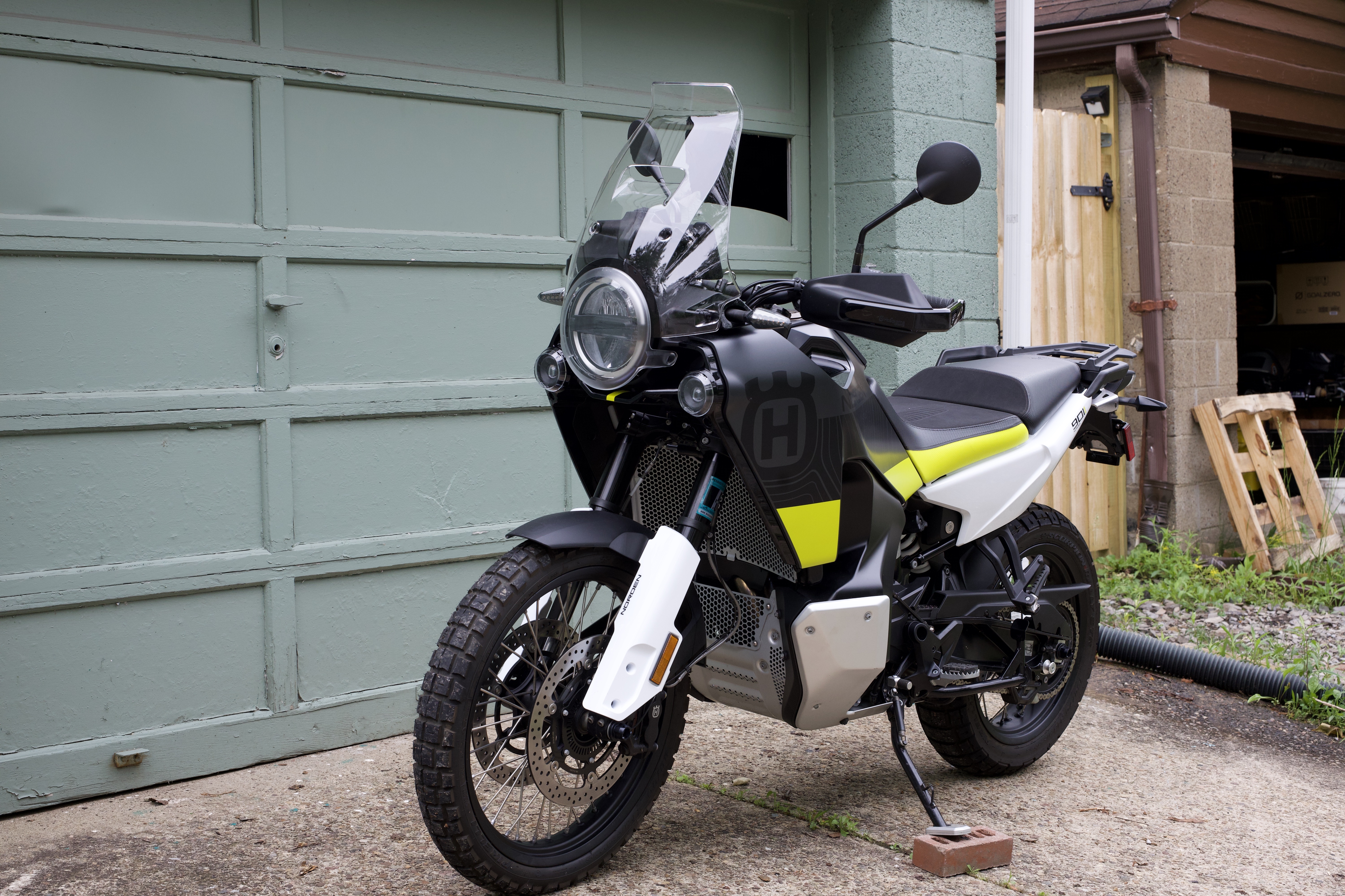 2023 Husqvarna NORDEN 901 901 in Pittsburgh, PA