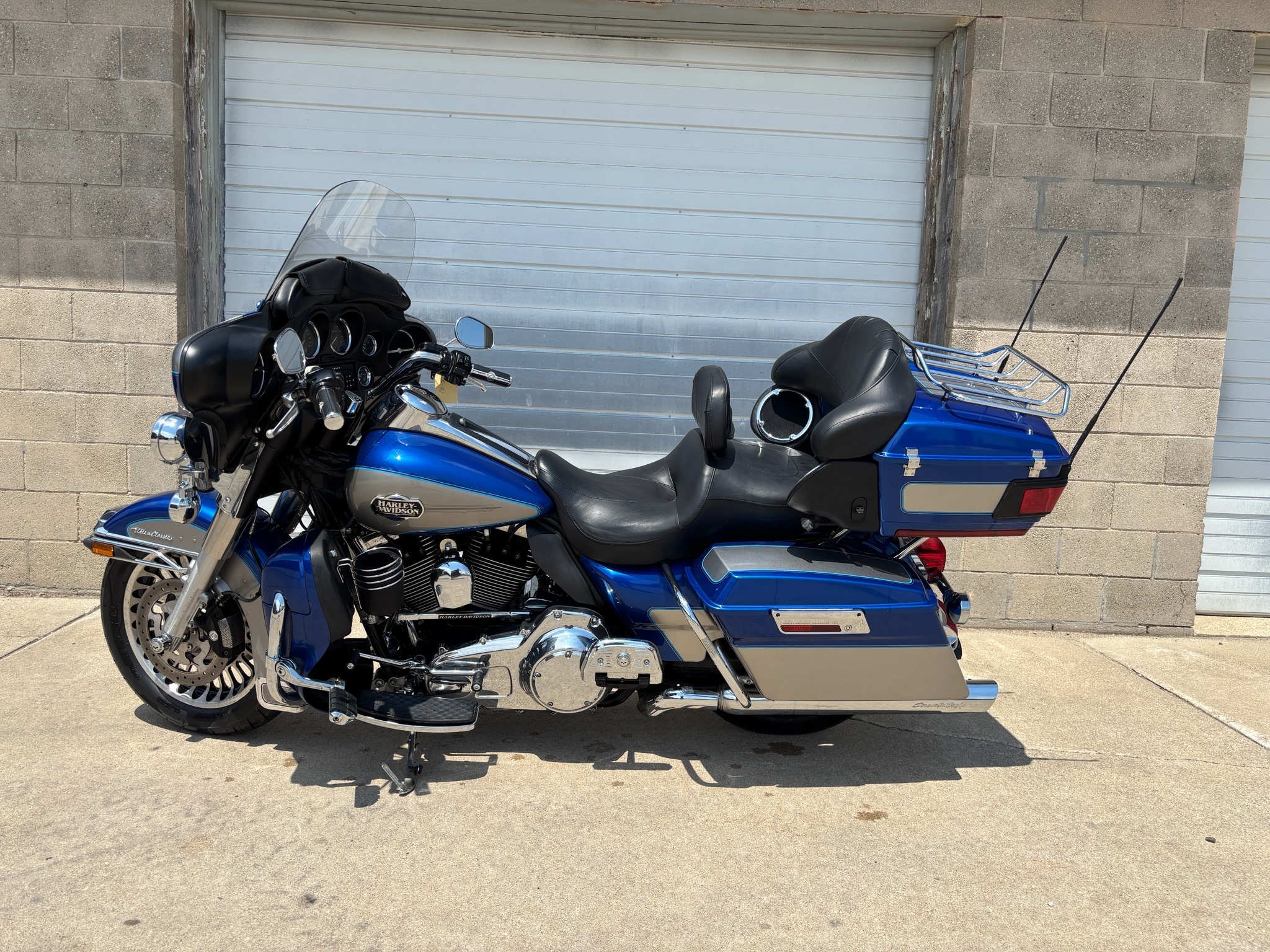 2009 Harley-Davidson Ultra Classic® Electra Glide® ULTRA CLASSIC FLHTCU in Algona, IA