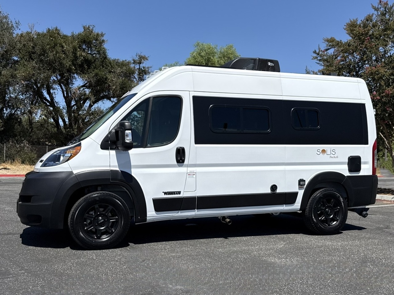 2024 Winnebago SOLIS POCKET 36B in thousand oaks CA