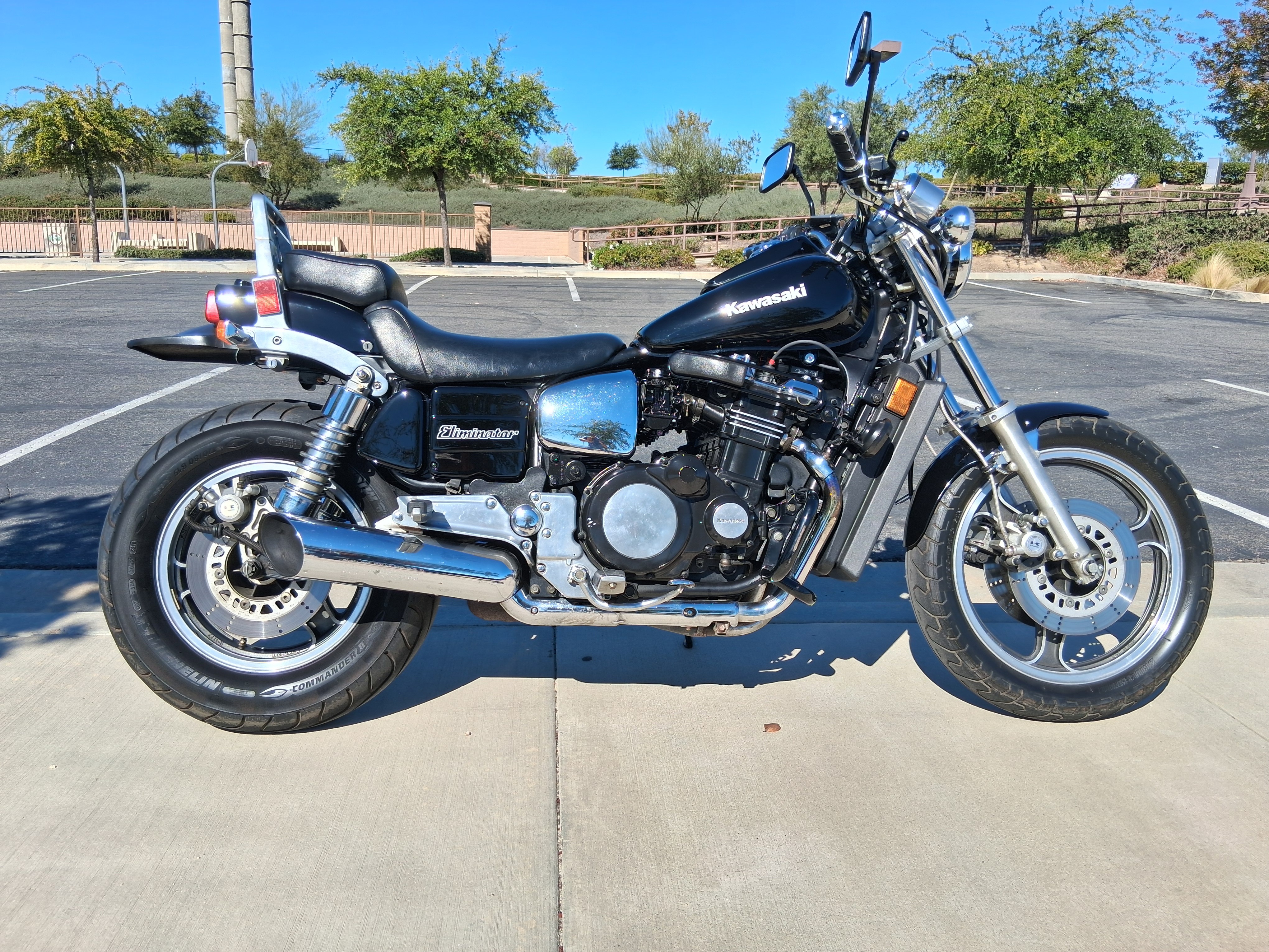 1985 Kawasaki ELIMINATOR 900 in ocala FL