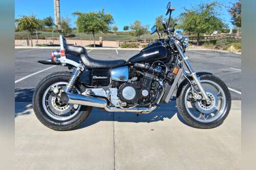 1985 Kawasaki ELIMINATOR 900 in ocala FL
