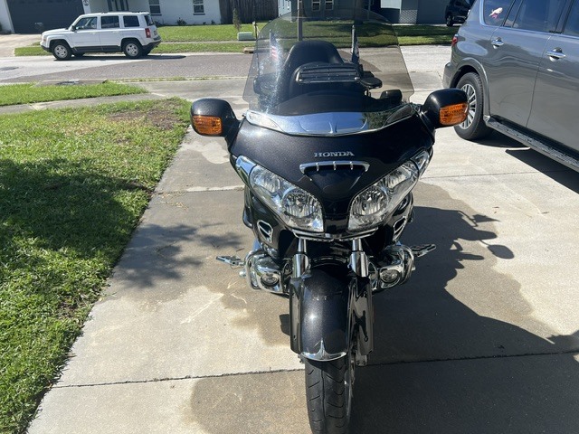 2010 Honda GOLD WING 1800 TOUR 1800 TOUR in Saint Petersburg, FL