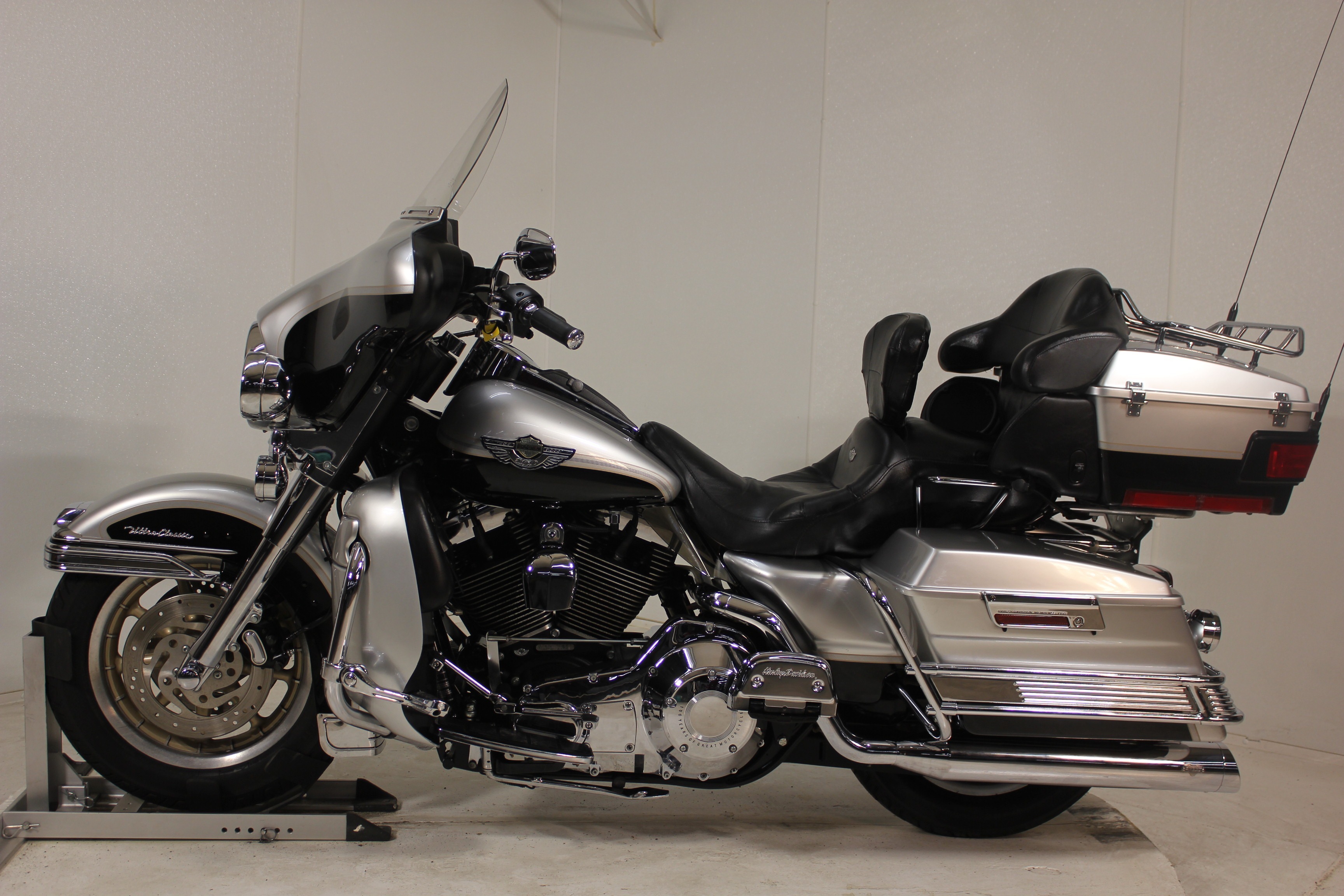 2003 Harley-Davidson FLHTCUI Ultra Classic® Electra Glide® ULTRA CLASSIC FLHTCU in Pittsfield, MA