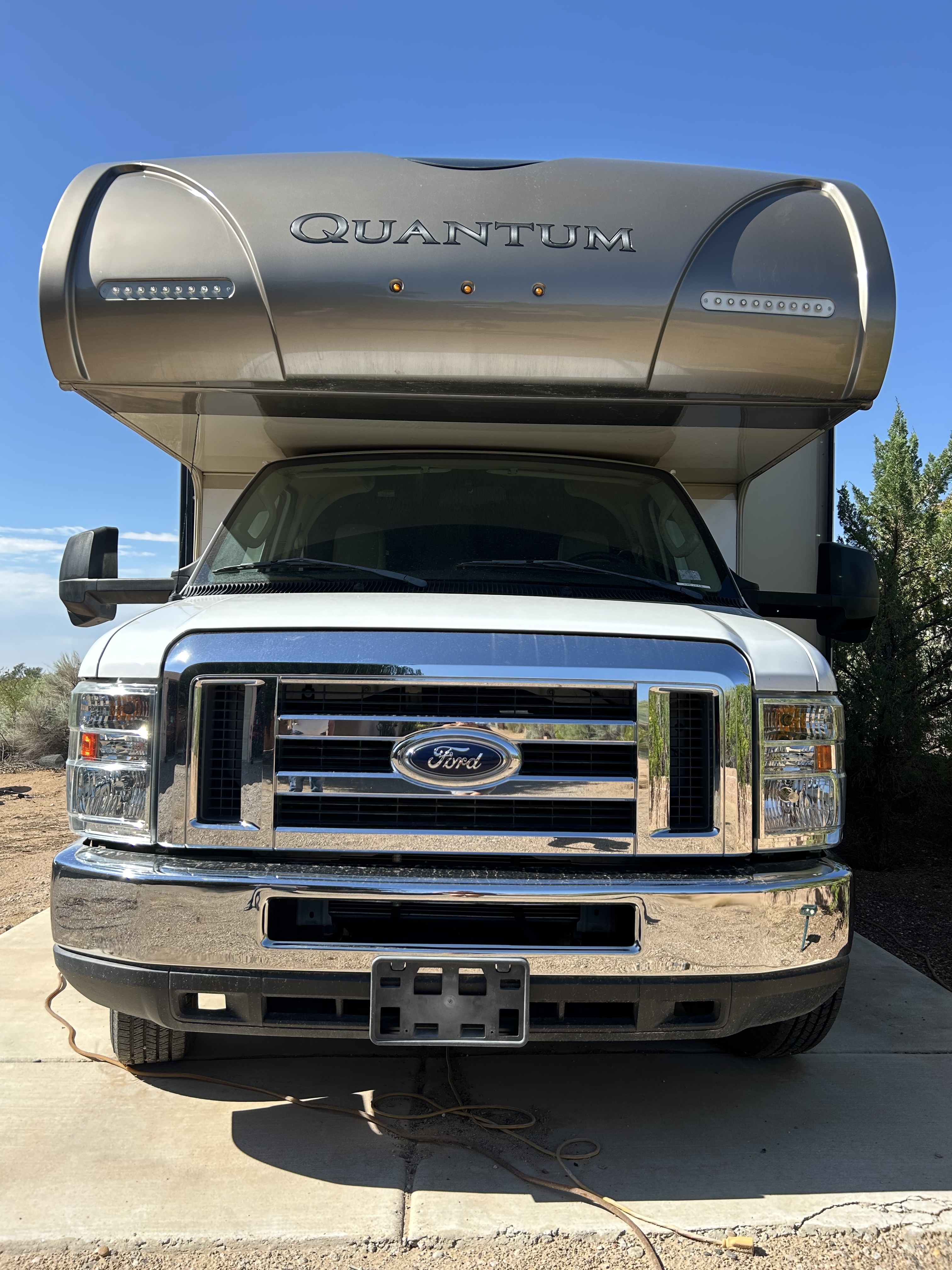 2017 Thor Motor Coach QUANTUM WS31 in corrales NM