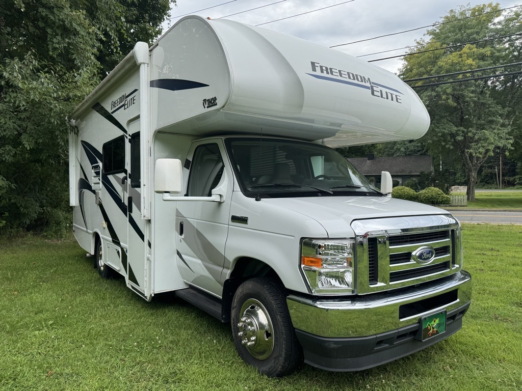 2022 Thor Motor Coach FREEDOM ELITE 22FE in williamsburg MA