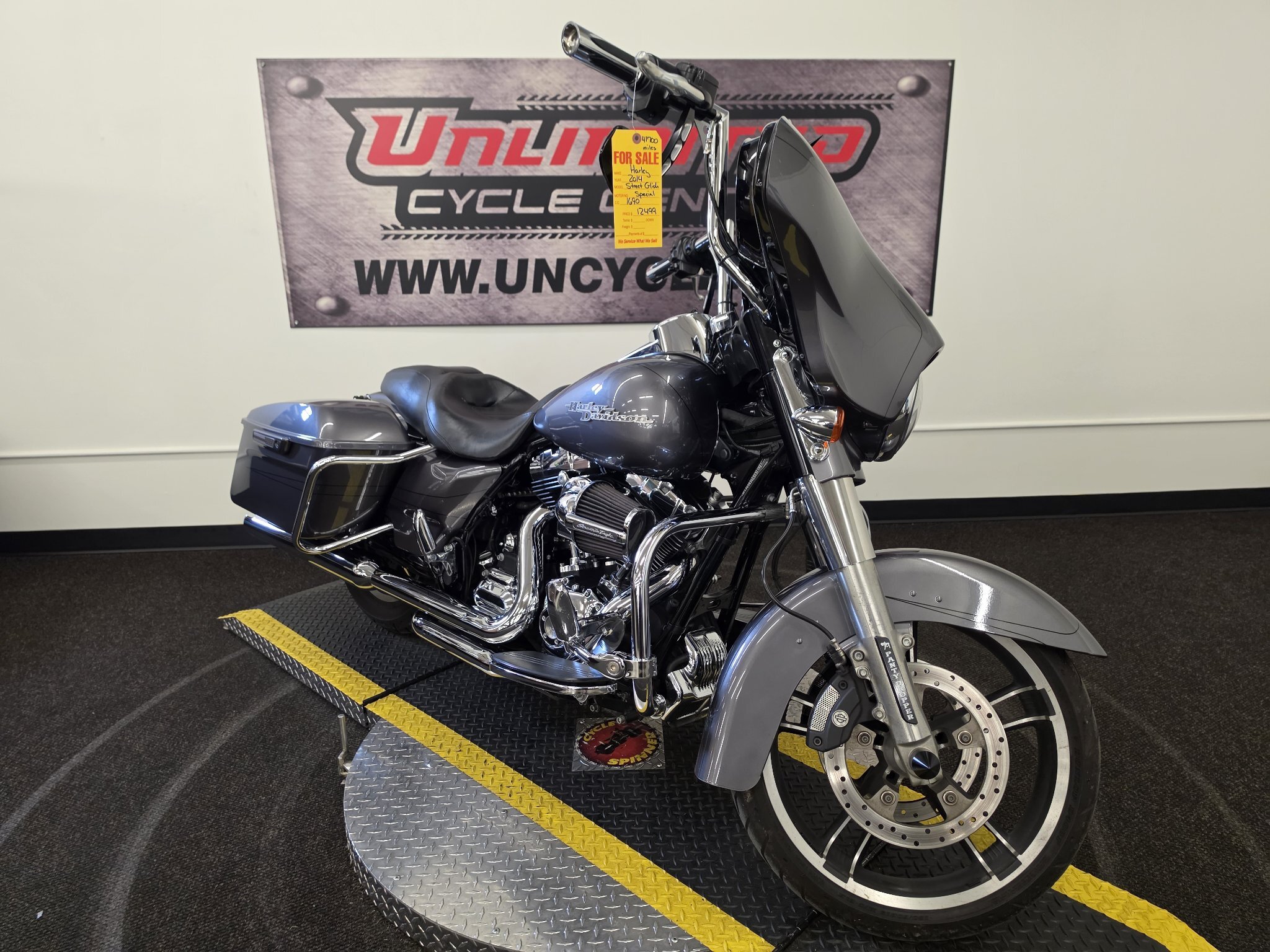 2014 Harley-Davidson Street Glide® Special SPECIAL in Tyrone, PA