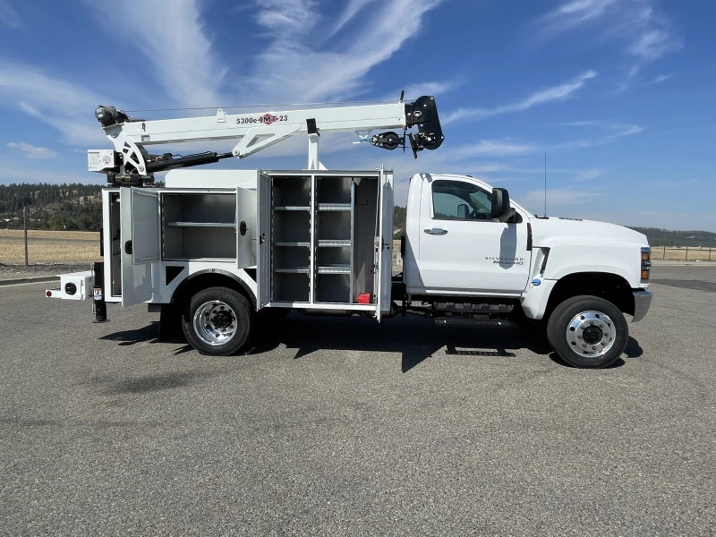 2025 CHEVROLET SILVERADO 6500HD