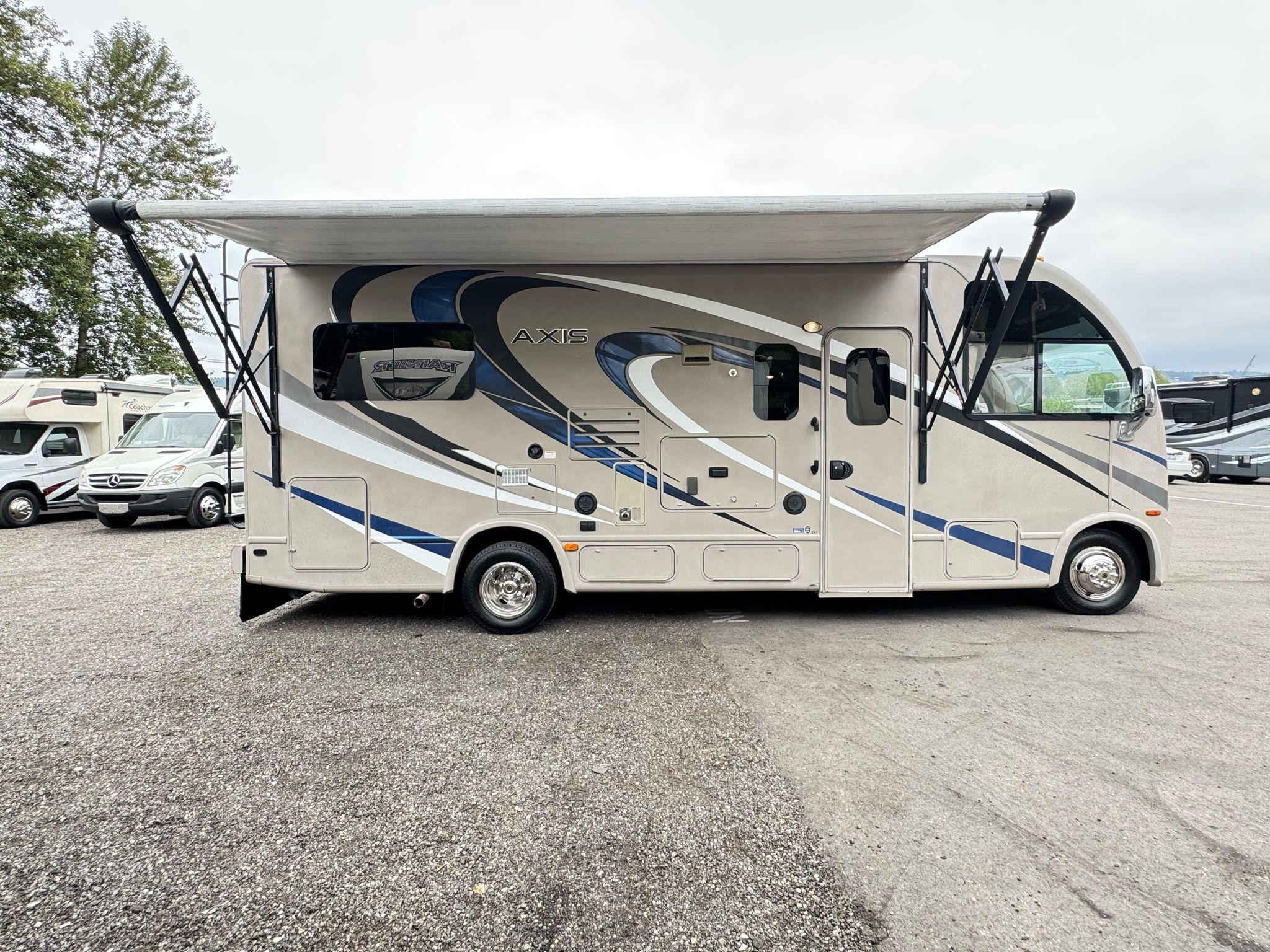 2016 Thor Axis in sumner WA